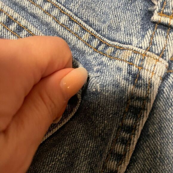 Vintage 90’s Levis 550 Cutoff Bodycon Daisy Duke Shorts - Picture 15 of 15